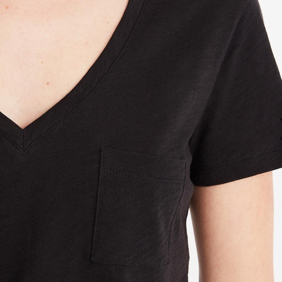 Madewell Black Whisper Cotton V-Neck Pocket Tee - Picture 7 of 8